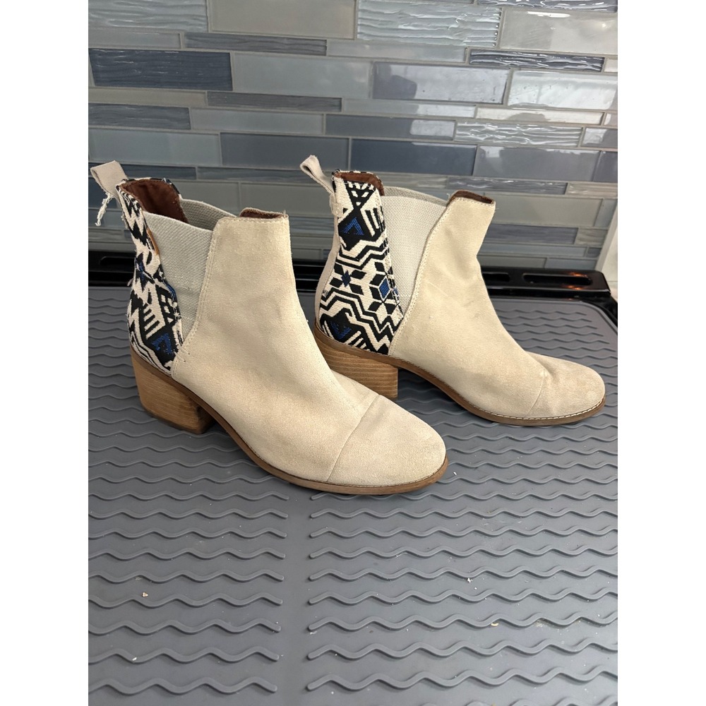 TOMS Suede Geometric Pattern Ankle‎ Boots Women's Size 8.5 Block Heel Chelsea